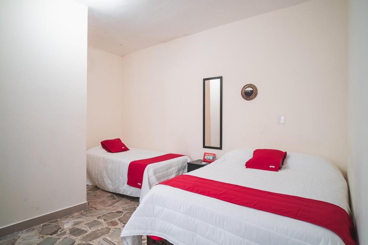Oyo Hotel Home Express Tuxtla Gutierrez Exterior photo