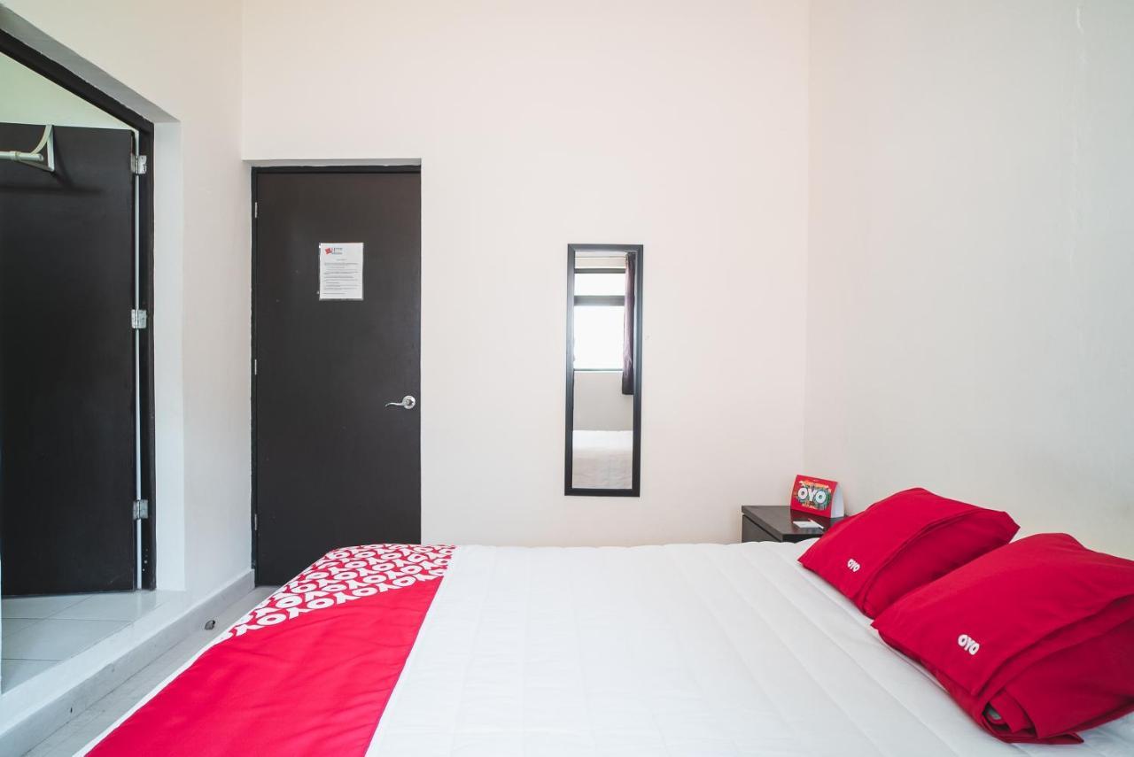 Oyo Hotel Home Express Tuxtla Gutierrez Exterior photo